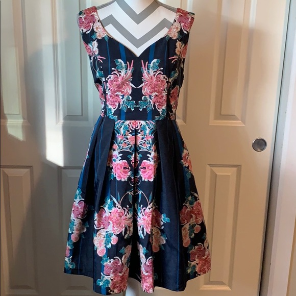 Modcloth Dresses & Skirts - Modcloth Ineffable Elegance Dress BNWOT XL